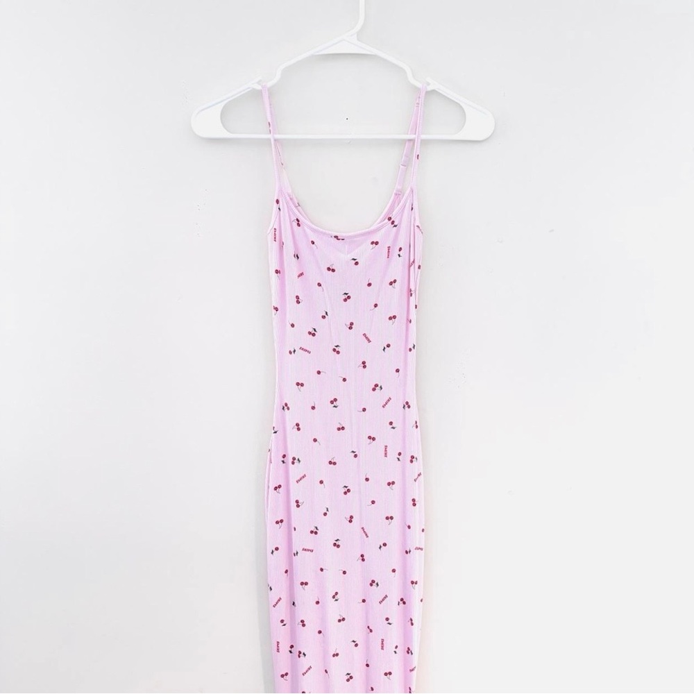🔁 Re-Posh SKIMS Pink Cherry-Print Maxi Dress